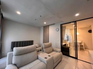 For RentCondoWitthayu, Chidlom, Langsuan, Ploenchit : 🔥🔥✨Luxury room!!🏦LUXURY, luxurious👑Beautifully decorated👑✨!!!!✨Fully furnished!!!!✨ 🎯For rent🎯Noble Ploenchit✅1Bed✅ 45 sqm. 8th floor(#BTS #CBD📌)🔥✨LINE:miragecondo ✅Fully Furnished