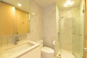 For SaleCondoNana, North Nana,Sukhumvit13, Soi Nana : for sell Hyde sukhumvit11 low floow great price 5.9 M (s03-1118)