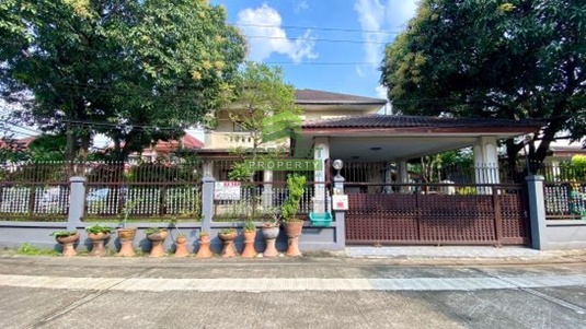 For SaleHouseNonthaburi, Bang Yai, Bangbuathong : Lapawan Village 9, Chaiyaphruek, Pak Kret, urgent sale, 2-story detached house, area 114.20 sq m, good location, price negotiable.