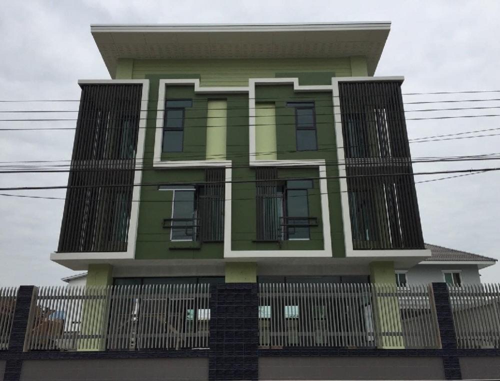 For SaleHome OfficeLadkrabang, Suwannaphum Airport : Office, 3-story office, good location, has storage room, Chalong Krung, Lat Krabang.