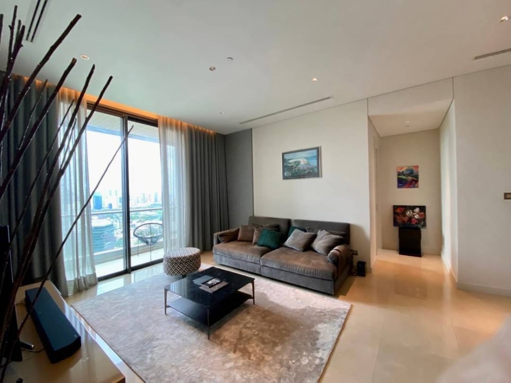 For RentCondoWitthayu, Chidlom, Langsuan, Ploenchit : ● Prime Location ● 25++ floor 150.00 sq.m. | 3 bedrooms Fully Furnished | Condo Near Lumpini Park 2 mins, CentralWorld 4 mins, Central Embassy 4 mins