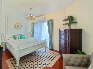 For SaleCondoChiang Mai : Room for sale, Colonial Classic style, Chiang Mai Riverside Condominium, Wat Ket-Nong Hoi