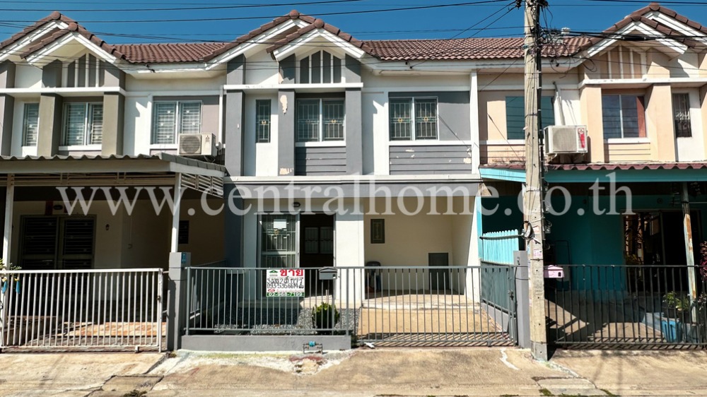 For SaleTownhouseNonthaburi, Bang Yai, Bangbuathong : Townhouse Baan Pruksa 69 Bang Yai-Kaew In, only 5 minutes to Central and BTS Talad Bang Yai Station.