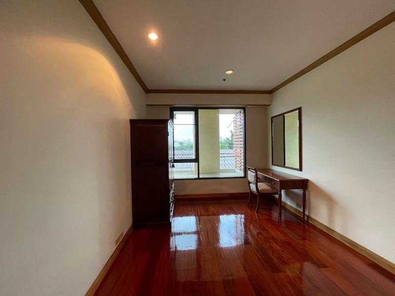 For SaleCondoWongwianyai, Charoennakor : For Sale Baan Chao Praya 2 Bed 6.9 mb