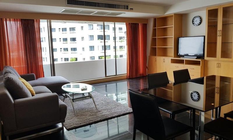 For SaleCondoSilom, Saladaeng, Bangrak : For Sale Diamond Tower 3 Bed 15.2 mb