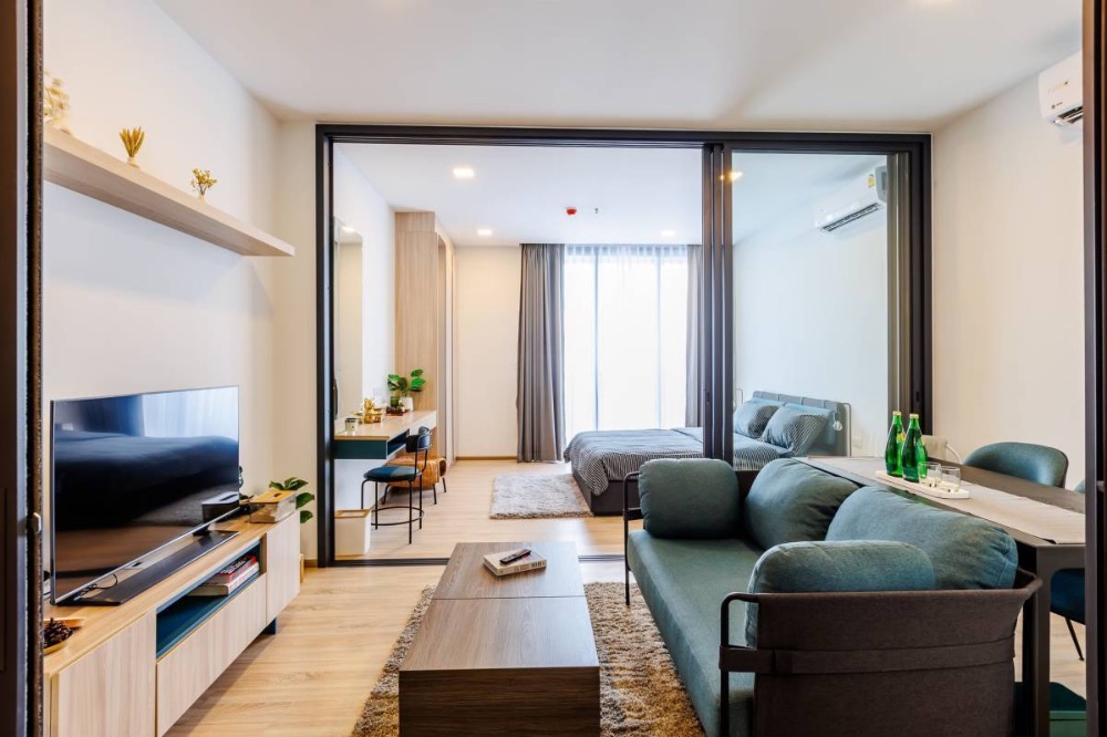 ให้เช่าคอนโดราชเทวี พญาไท : 🏙️ BEST DEAL FOR RENT | XT Phayathai 1 Bedroom 1 Bathroom 42 sqm. - ฿25,000/month Tel. 0909426442 K.Film