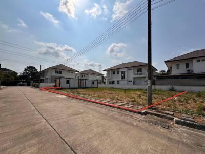 For SaleLandMin Buri, Romklao : Land for sale in the Nusasiri Rama 9-Wongwaen project, 91.8 sq m, already filled.