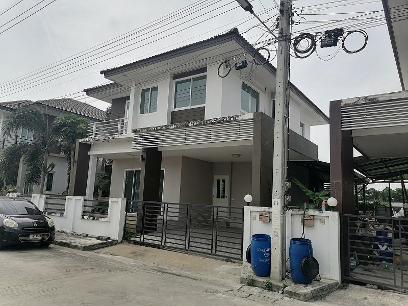 For SaleHouseLadkrabang, Suwannaphum Airport : Special discount, single house for sale, Benyapa Casa Wongwaen, Rama 9, size 3 bedrooms, 3 bathrooms, good location near Suvarnabhumi Airport.