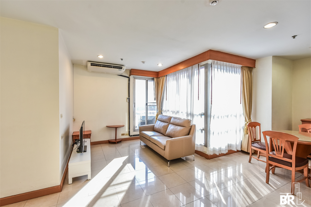 For RentCondoRatchathewi,Phayathai : ⚡️Breaking the price!! Cheapest in the project⚡️ Pathumwan Resort (3b3b) 92.48 sq.m 28,000/month Tel: 086-7468882 K.Jungming