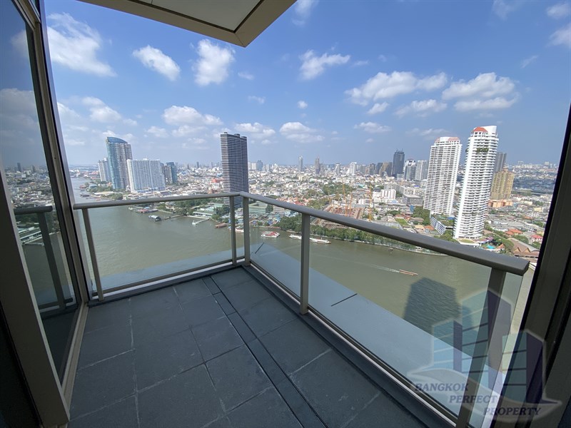 ขายคอนโดสาทร นราธิวาส : Four Seasons Private Residences 2 ห้องนอน ใหม่เอี่ยม ริมแม่น้ำสำหรับเช่าและขาย