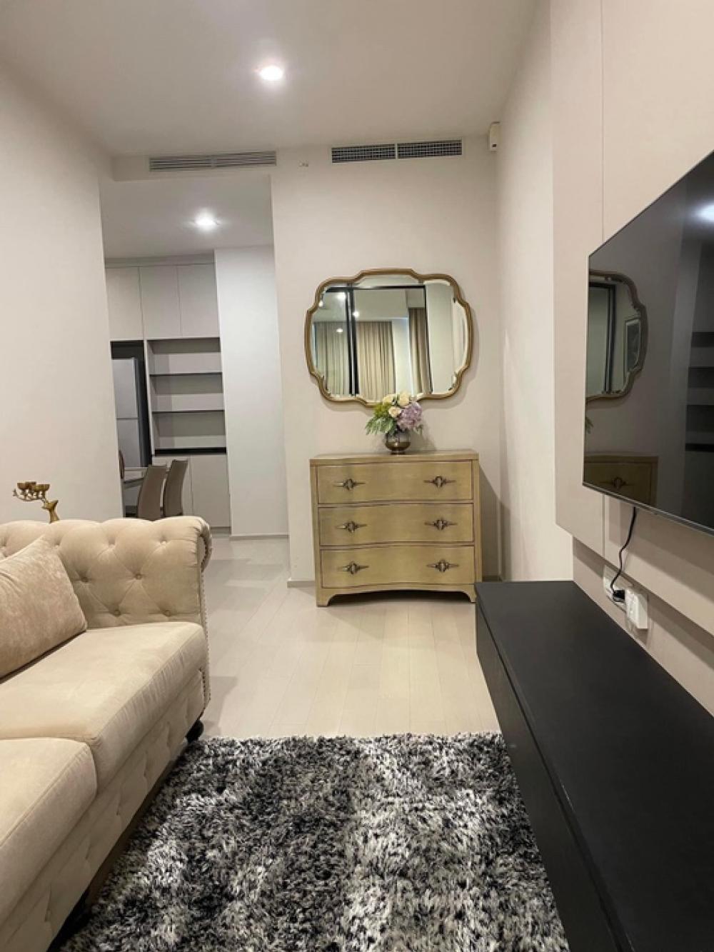 For RentCondoWitthayu, Chidlom, Langsuan, Ploenchit : ❤️❤️ Condo for rent, Noble Ploenchit, interested line tel 0859114585 ❤️ Next to BTS Ploenchit station, size 52 sq m., 1 bedroom, 1 bathroom, on the 14th floor, Building B, rental fee 45,000 baht / month.