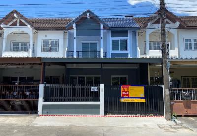 For SaleTownhouseRayong : 💝 Renovated 2-story townhouse, Sukhumvit Road (Highway 3), Ploenjai Village 🏠