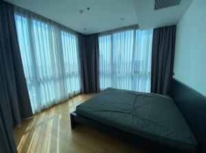 ขายคอนโดนานา : Sale  Hyde Sukhumvit 13, high view, 3 bedrooms, 3 bathrooms, fully furnished