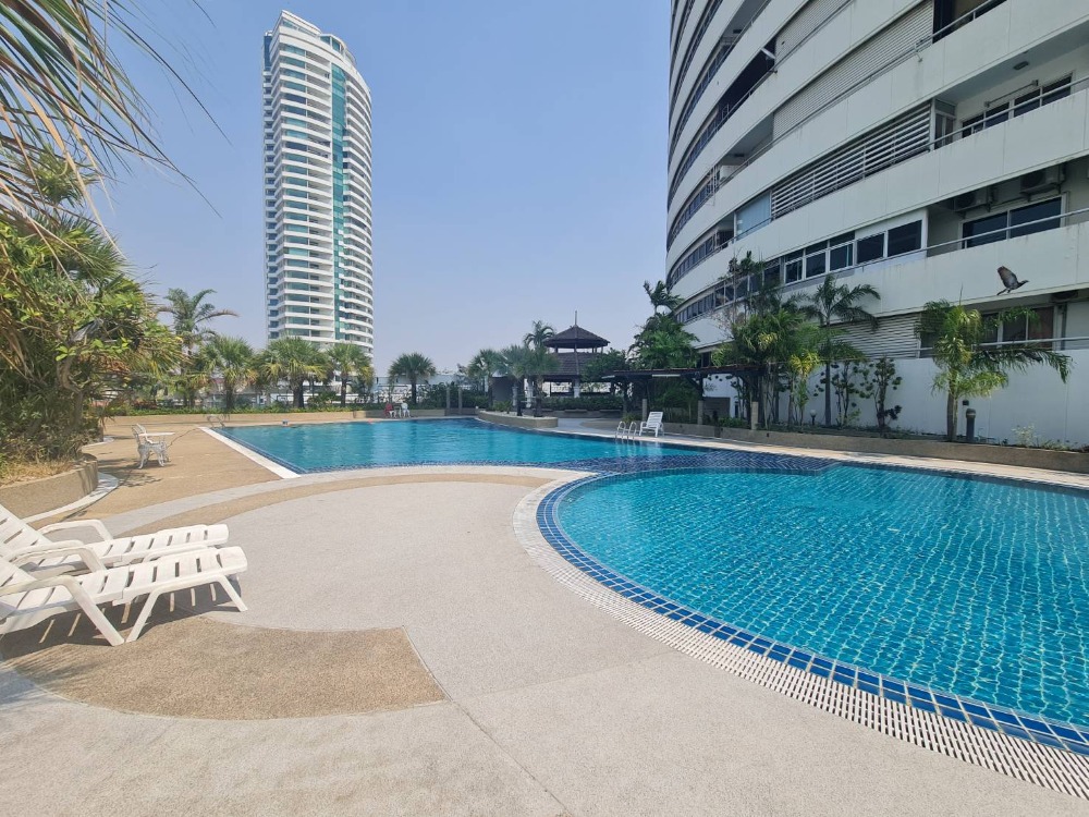 For SaleCondoPinklao, Charansanitwong : #Sell or rent a condominium next to the Chao Phraya River. Bangkok River Marina Project, area 149.87 sq m, 12th floor #Bang Phlat District #Bangkok #Beautiful view of the Chao Phraya River. It is quiet and private. Suitable for living or investing.