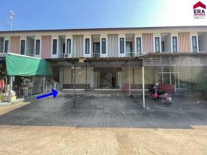 For SaleShophouseKoh Samui, Surat Thani : L080844 2-story commercial building for sale, Rinthong Bang Chum Tho 2 Project, Surat Thani.