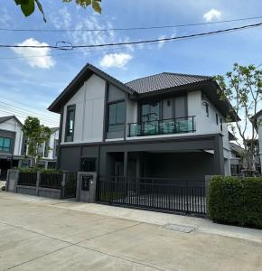 For SaleHouseNonthaburi, Bang Yai, Bangbuathong : New corner detached house for sale, Grand Britannia Project, Nonthaburi Station, Bang Kraso, Nonthaburi Province.