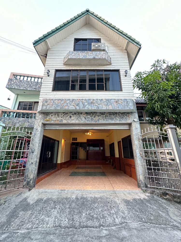 For RentHouseRatchadapisek, Huaikwang, Suttisan : House for rent Rachadapisek 17 (Inthamara 47)