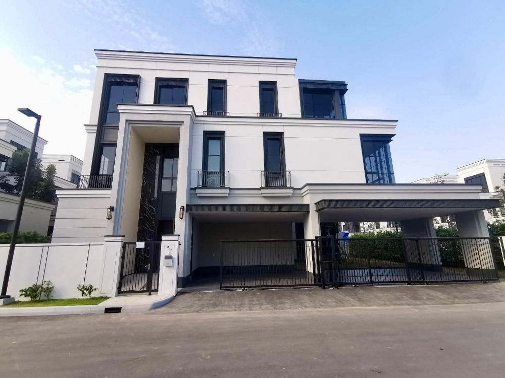 ขายบ้านพัฒนาการ ศรีนครินทร์ : Malton Gates Krungthep Kreetha: 93.7 sqwah 448sqm. Type M 45,900,000 Am: 0656199198