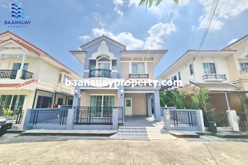 For SaleHouseNonthaburi, Bang Yai, Bangbuathong : For sale, 2-story twin house, newly renovated, The Villa Village, Soi Tha It, near the Purple Line. Bang Rak Noi-Tha It Station