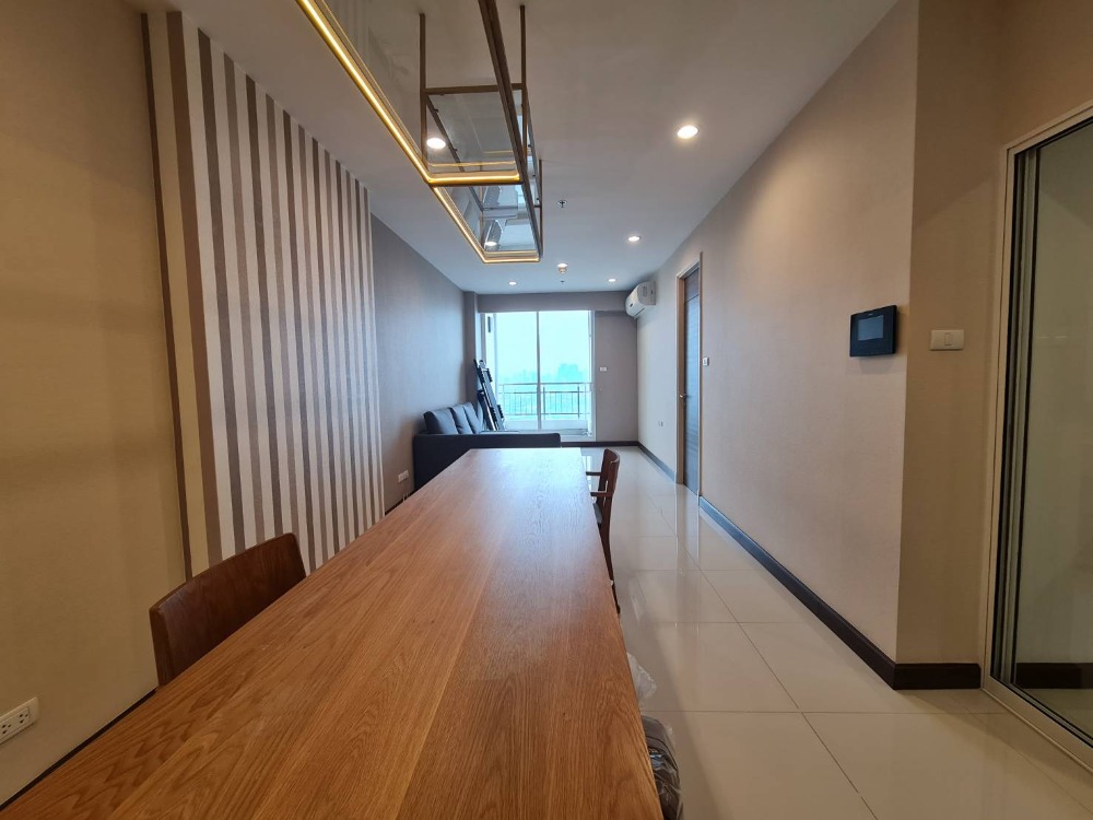 For SaleCondoRama3 (Riverside),Satupadit : FOR Sell 1bed, high floor, luxurious furniture, many rooms to choose from, Supalai Prima Riva, riverside condo.