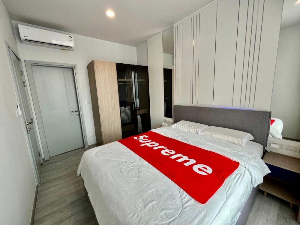 For RentCondoSukhumvit, Asoke, Thonglor : T25 rooms for rent very quickly XT Ekkamai. If interested, contact Line: 0889656914. Hurry and say hello.