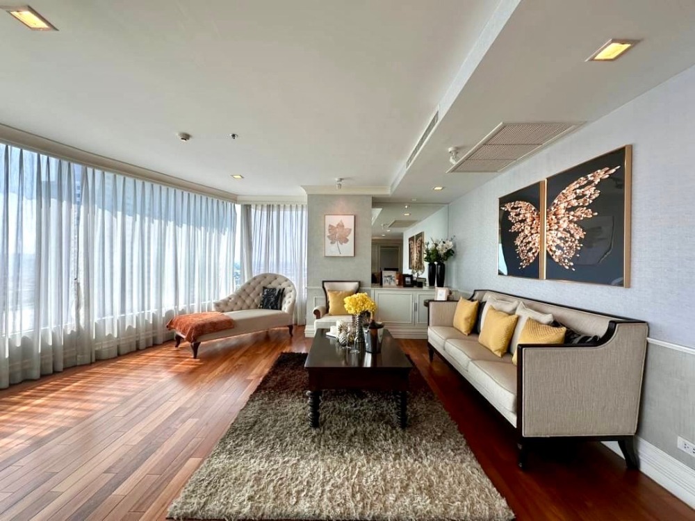 For SaleCondoPinklao, Charansanitwong : Urgent sale, condo with million-dollar view. Soi Charansanitwong 72, new, first hand, view of the Chao Phraya River.