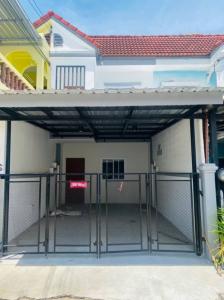 For SaleTownhouseNonthaburi, Bang Yai, Bangbuathong : Townhouse for sale Hong Prayun Village 2, area 20 sq m, 3 bedrooms, 2 bathrooms, Bang Rak Phatthana Subdistrict, Bang Bua Thong District, Nonthaburi Province.