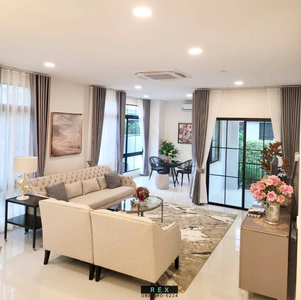 For RentHousePattanakan, Srinakarin : For Rent Nantawan Rama 9-KrungthepKreetha , Single house in KrungthepKreetha 4 bedrooms, 378 sq.m Near Wellington International School