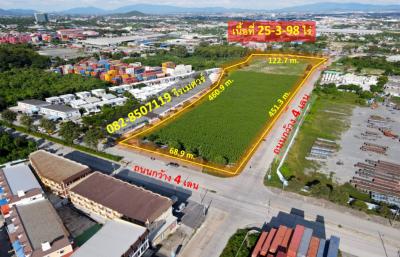 For SaleLandPattaya, Bangsaen, Chonburi : Land for sale, Sriracha, Laem Chabang Road, Chonburi Province, 26 rai (near the port and Laem Chabang Industrial Estate, only 4 Km.), width 450 m., 4 lane road.