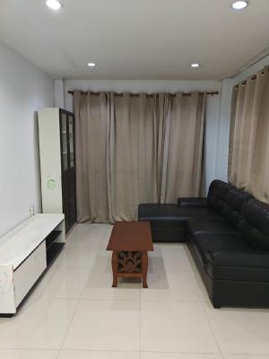 For RentHouseAyutthaya : ++For rent++House La Villa Porch with furniture, complete electrical appliances. Near Central Ayutthaya