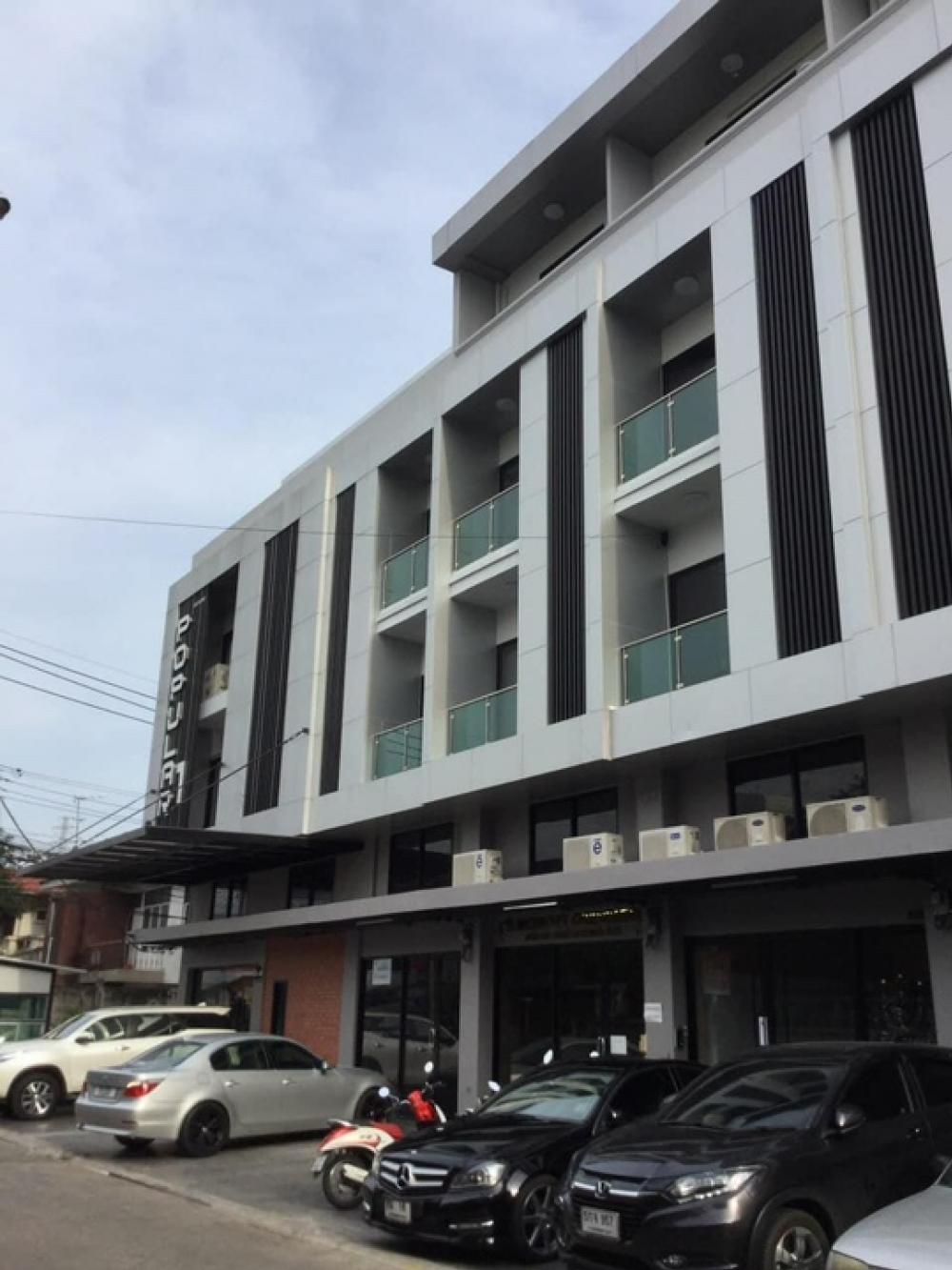 For RentHome OfficeRatchadapisek, Huaikwang, Suttisan : Home office for rent, Soi Ratchada 19 - Lat Phrao 18 | Parking for 1 car | Company registration possible