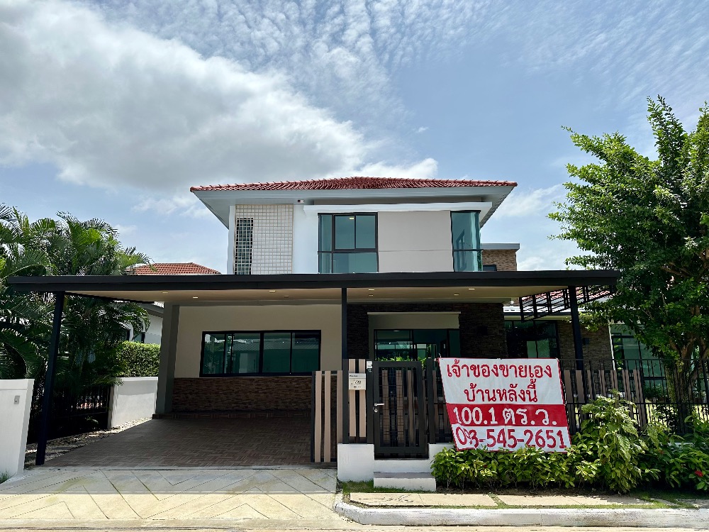 For SaleHouseRama 2, Bang Khun Thian : |🔥 Owner selling it himself - Urgent sale 9.6MB, negotiable 🔥 | Single house near the club, newly renovated, 4 bedrooms, 4 bathrooms, with a large lawn 🌳🌳 Convenient transportation