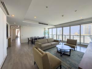 ให้เช่าคอนโดวงเวียนใหญ่ เจริญนคร : The River by Raimon Land - Hight Floor 3 Beds Condo for Rent Facing IconSiam!