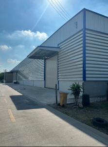 For RentWarehouseNawamin, Ramindra : New warehouse for rent with office, Sukhaphiban 5 zone, near Sarasas Witaed Saimai School. Interested? Line @841qqlnr