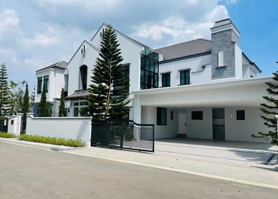 For SaleHousePattanakan, Srinakarin : ⭐️❤️⭐️ Luxury house for sale, Baan Nantawan Rama 9 - Krungthep Kreetha New Road 🏠 (# Sample house Size XL has only 8 units) ⭐️❤️⭐️