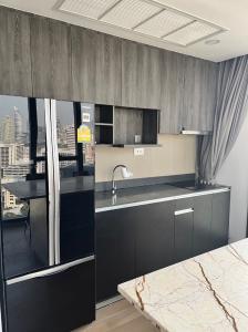 For SaleCondoSiam Paragon ,Chulalongkorn,Samyan : Huge price reduction, cheapest in the Ashton Chula - Silom condo project, 2 bedrooms, 2 bathrooms, reduced to only ✅16,300,000 baht only. Whoever comes first comes first, hurry up.