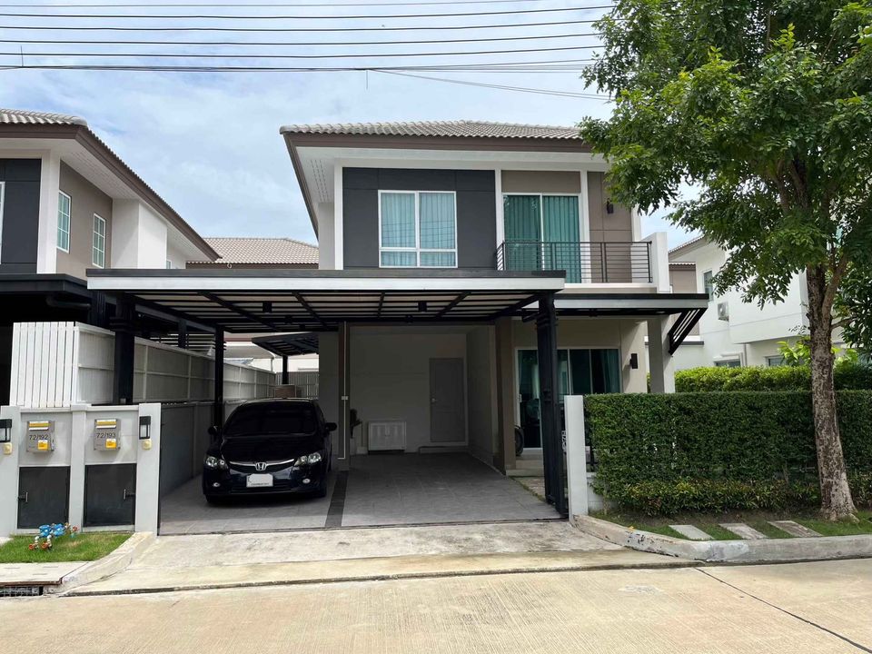 For RentHousePathum Thani,Rangsit, Thammasat : Single house, large, beautiful, fully furnished. With a private office, 3 bedrooms, 3 bathrooms, near Future Park Rangsit.