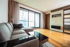 ขายคอนโดสาทร นราธิวาส : Exclusive 2 Beds Condo for Sale!