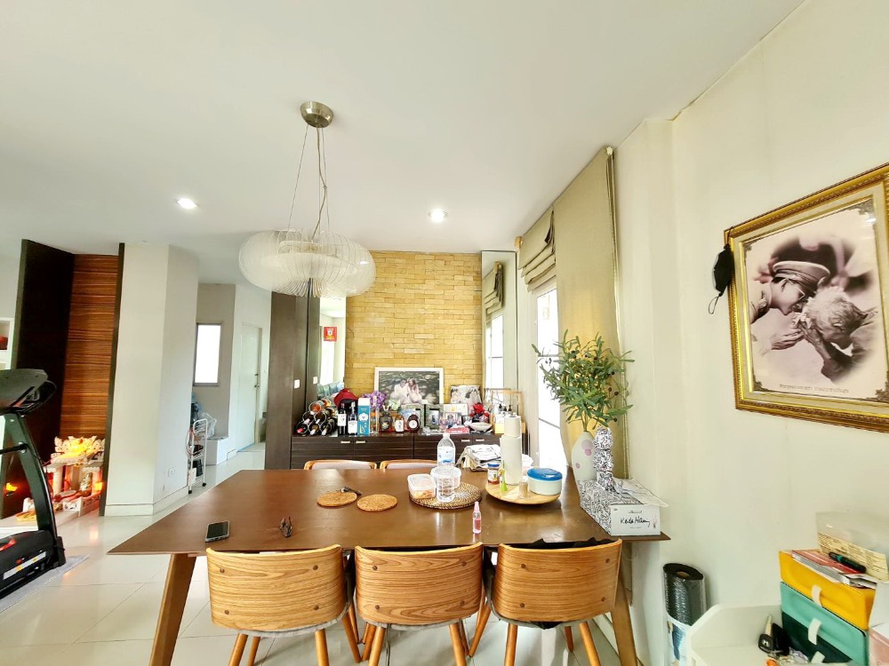 For SaleHouseChokchai 4, Ladprao 71, Ladprao 48, : Single house for sale Private Nirvana Village, Lat Phrao, corner house, Soi Yothin Phatthana 9.