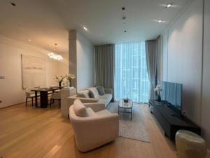 For RentCondoWitthayu, Chidlom, Langsuan, Ploenchit : Fully Furnished 2 Beds Condo for Rent!