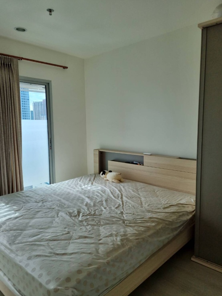 For RentCondoOnnut, Udomsuk : Condo for rent, Aspire Sukhumvit 48, near BTS Phra Khanong, 650 meters.