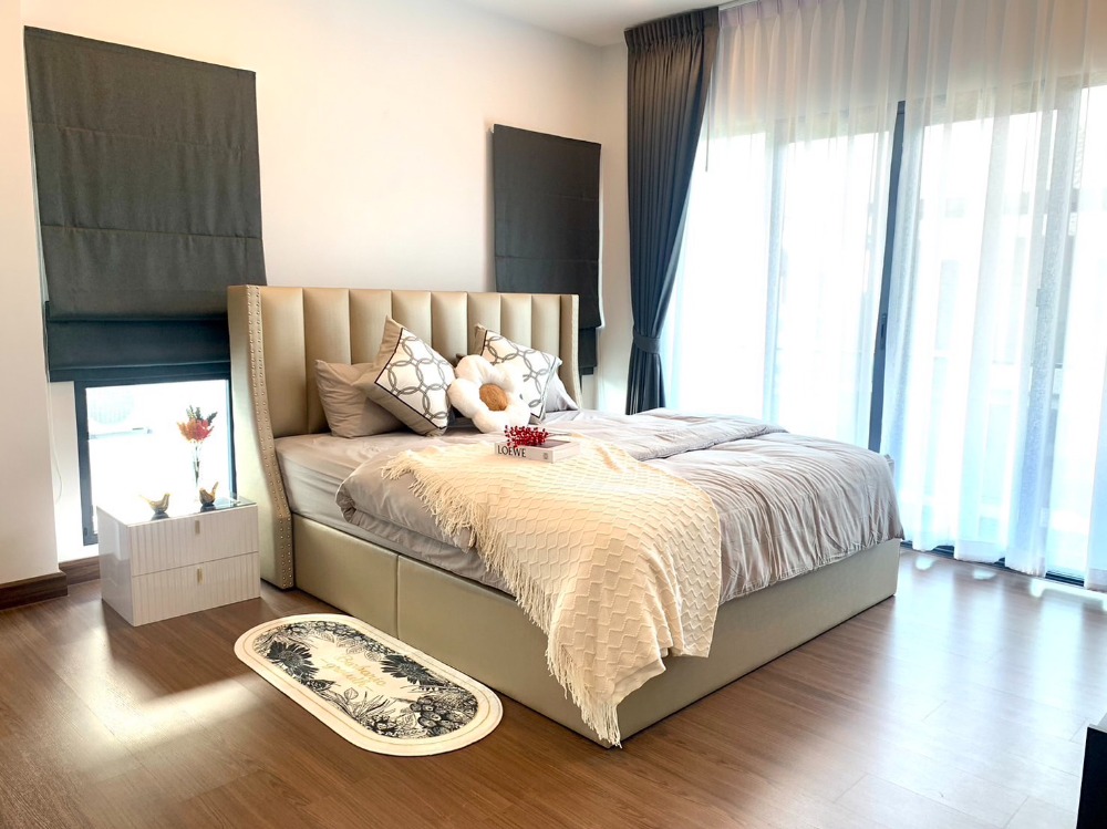 For SaleHouseBangna, Bearing, Lasalle : BANGNA 4-Bedroom Luxury Villa Near MEGA Mall and International School