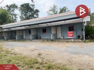 For SaleLandNakhon Sawan : Land for sale with buildings, area 3 ngan, Banphot Phisai, Nakhon Sawan