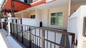 For SaleTownhouseKaset Nawamin,Ladplakao : Townhouse for sale The Trust City Kaset Nawamin-Nuanchan On Nuanchan Road The best value house in the Nuanchan zone