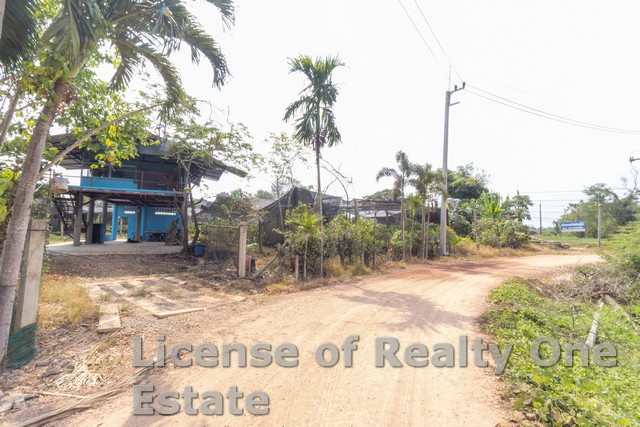 For SaleLandPrachin Buri : Land for sale, durian orchard, land already filled, Mai Khet Subdistrict, Mueang District, Prachinburi Province