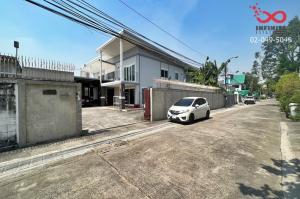 For SaleHouseKasetsart, Ratchayothin : 2-story detached house for sale, 153 square meters, Senanikom Road 1, Soi 20, newly renovated.