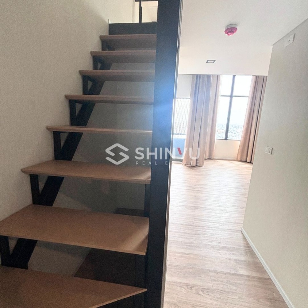 For SaleCondoOnnut, Udomsuk : Special Discount over 1 million for Sale Duplex 2 Bed for 8m Baht..!!! at ✨ Ramada Plaza Residence or Siamese Sukhumvit 48 ✨ at Onnut area. [SHN00173]