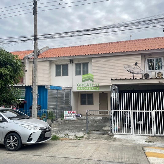 For SaleTownhousePathum Thani,Rangsit, Thammasat : Baan Eua-Athorn Rangsit, Khlong 9, Thanyaburi, Pathum Thani, urgent sale, 2-story townhouse, area 16.40 sq m, good location, inexpensive price.