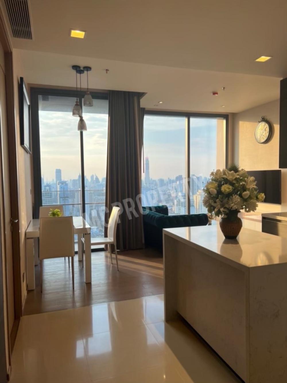 ให้เช่าคอนโดสุขุมวิท อโศก ทองหล่อ : The Esse Asoke 2 bedroom 78sqm for rent only 70,000 per month please tel 0816878954 line id 0816878954