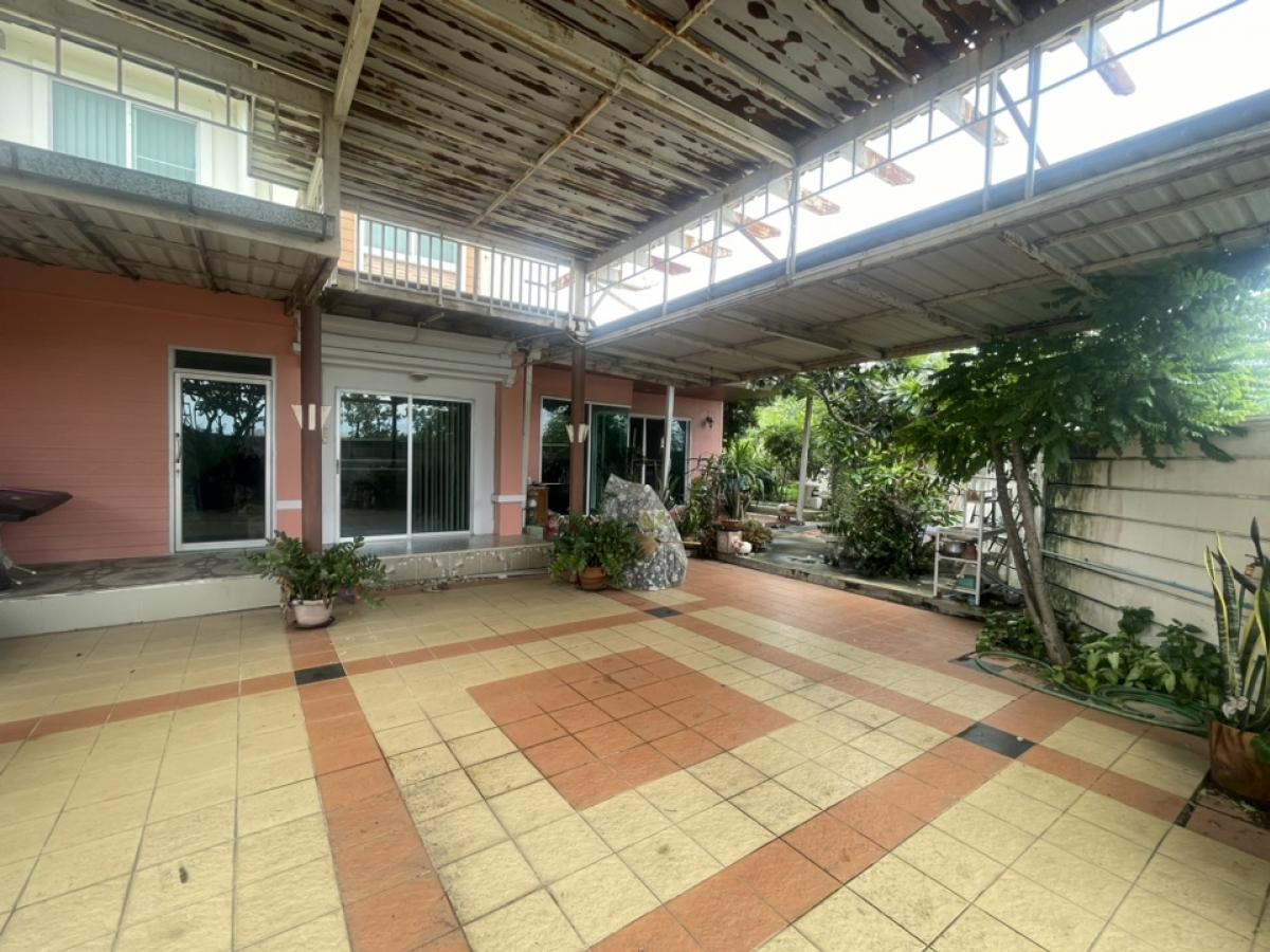 For SaleTownhouseSamut Prakan,Samrong : Selling cheaper than appraisal price, Pruksa Ville 9 (Phanalee 5), Soi Mangkon - Khacharawit (corner plot, large area)